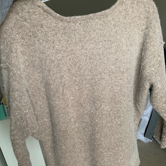 Free People Sweater Soft Tan Champange - Picture 3 of 3